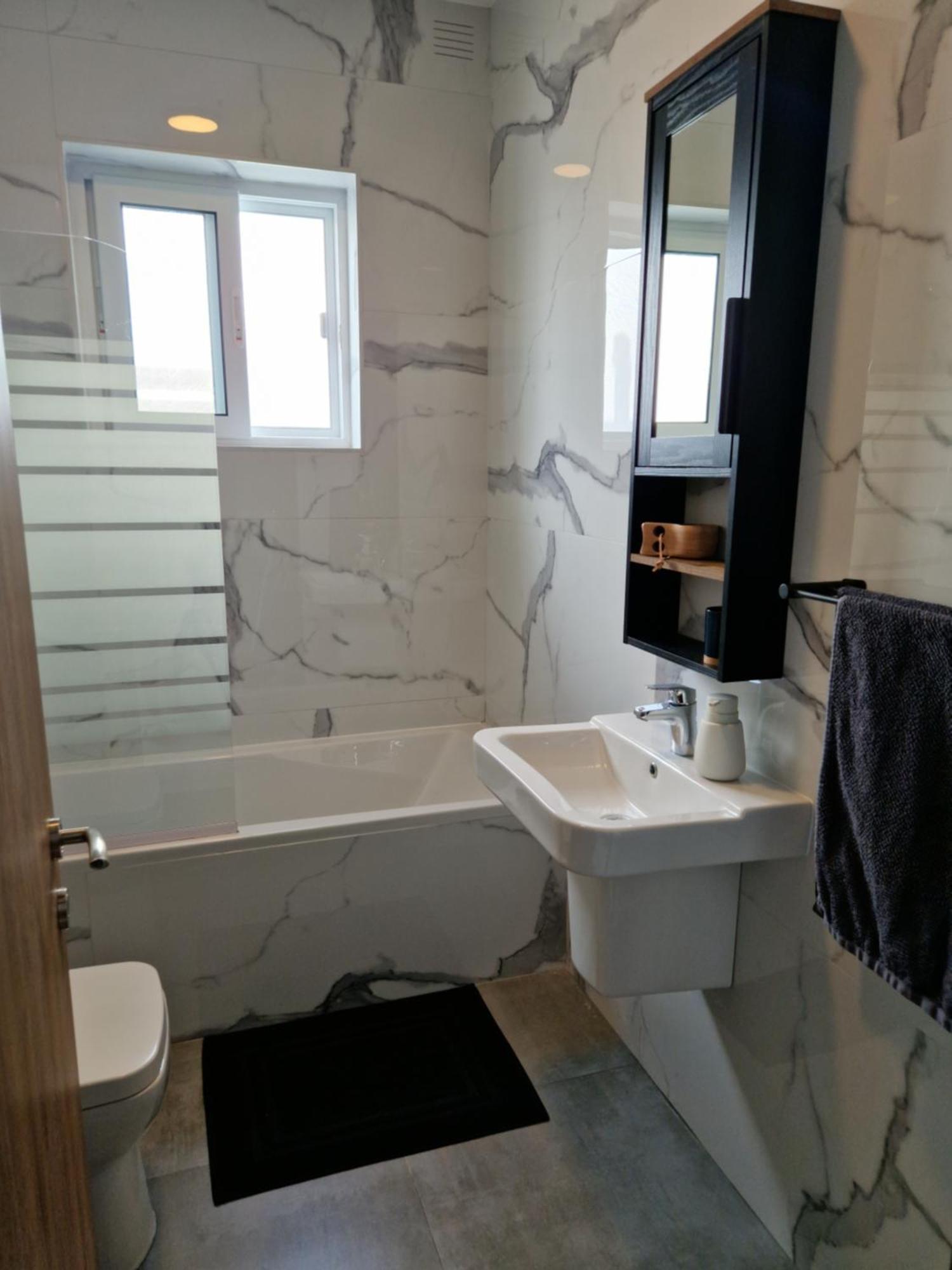 Ferienwohnung Sea View New Penthouse Terrace & Garage Parking St. Paul's Bay Exterior foto