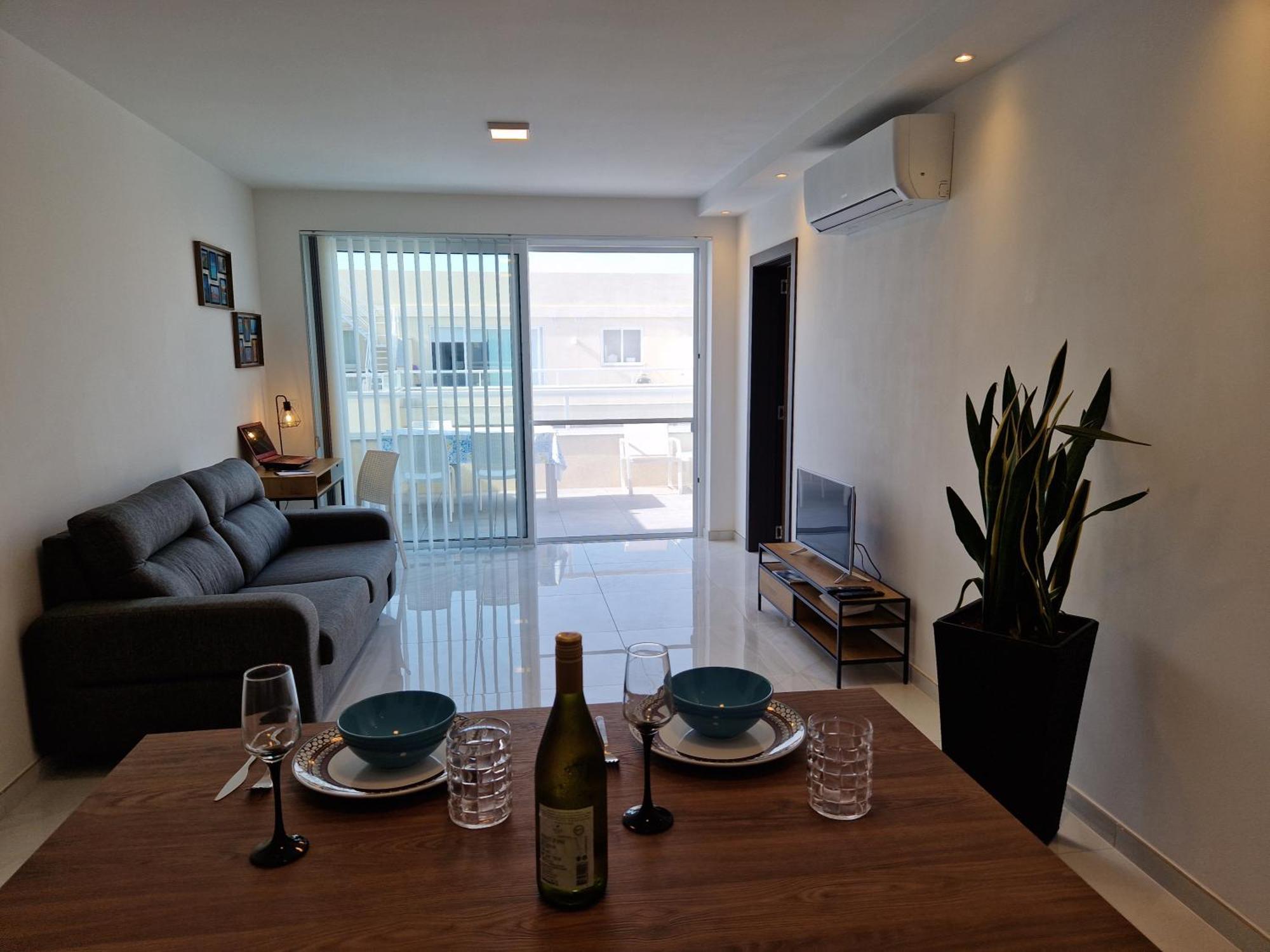 Ferienwohnung Sea View New Penthouse Terrace & Garage Parking St. Paul's Bay Exterior foto
