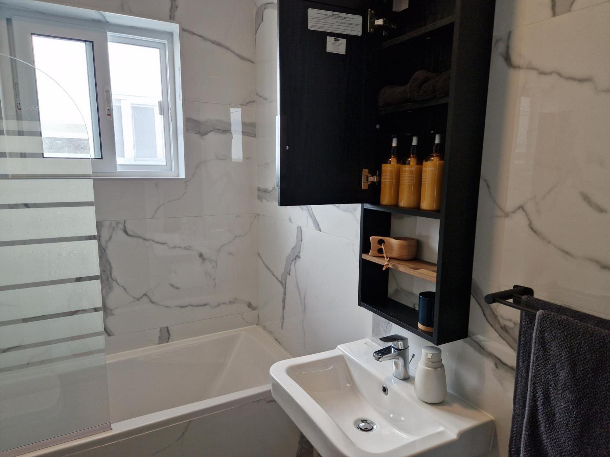 Ferienwohnung Sea View New Penthouse Terrace & Garage Parking St. Paul's Bay Exterior foto