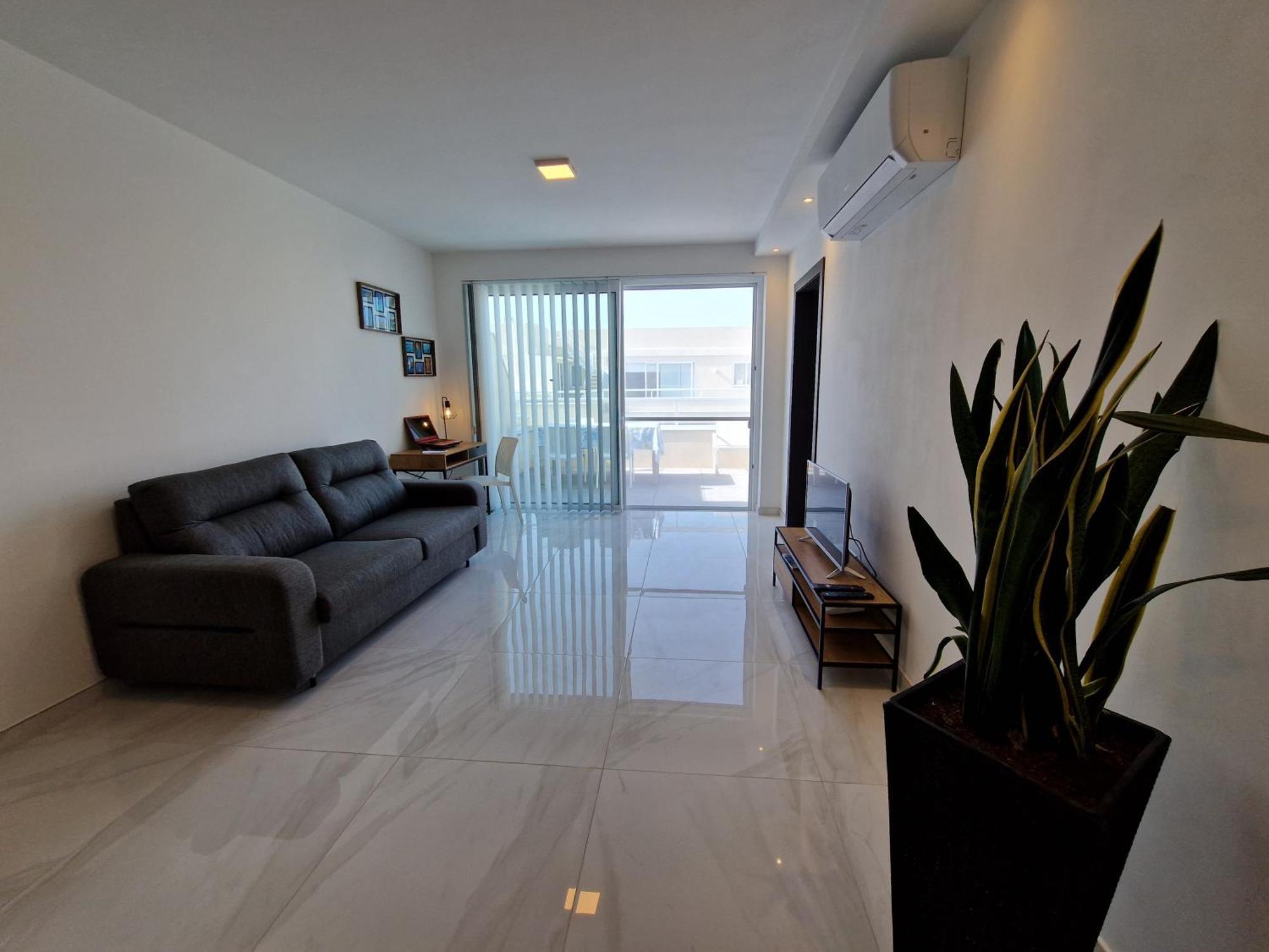 Ferienwohnung Sea View New Penthouse Terrace & Garage Parking St. Paul's Bay Exterior foto